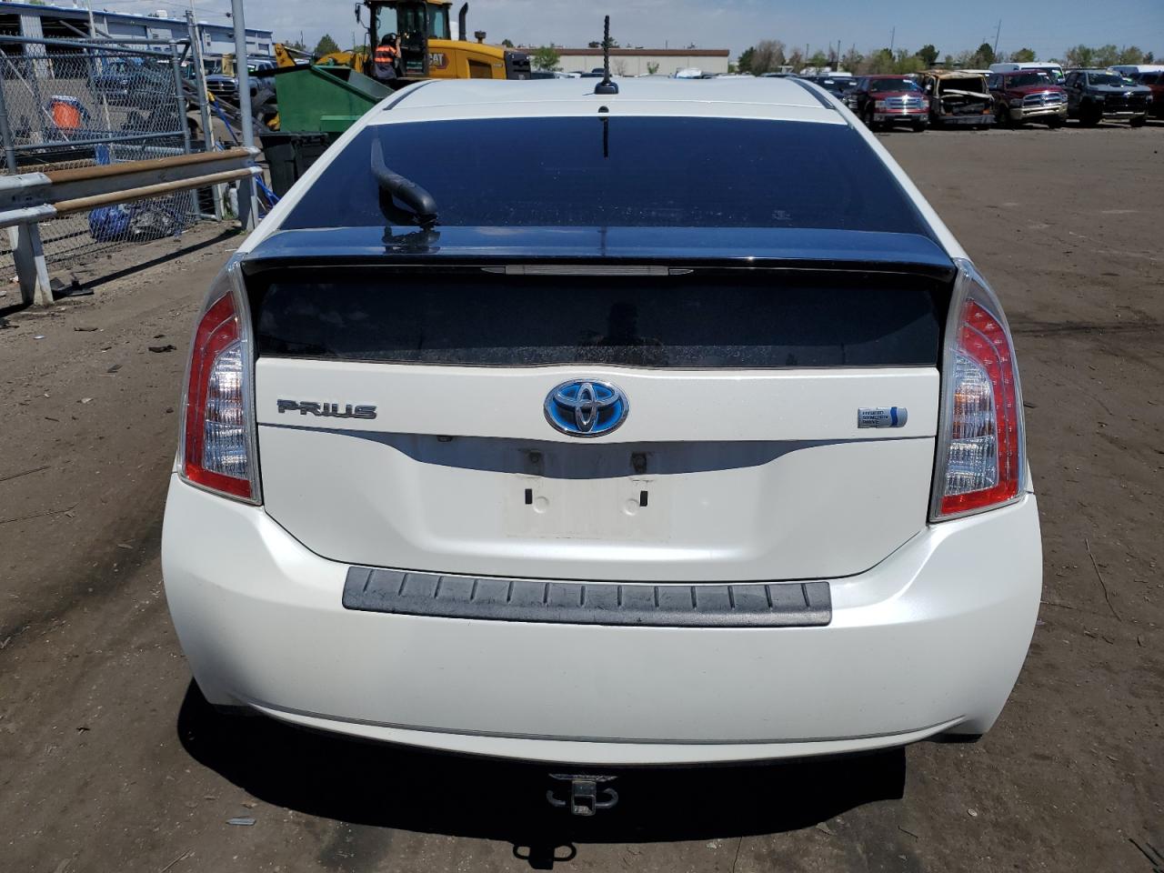 Photo 5 VIN: JTDKN3DU3D1733748 - TOYOTA PRIUS 