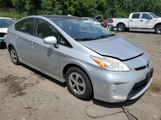 Photo 3 VIN: JTDKN3DU3D5573055 - TOYOTA PRIUS 