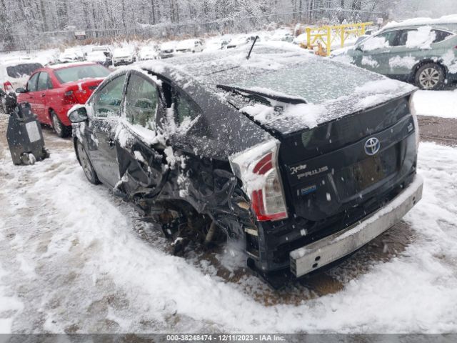 Photo 2 VIN: JTDKN3DU3D5609553 - TOYOTA PRIUS 