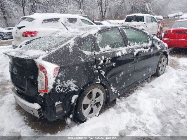 Photo 3 VIN: JTDKN3DU3D5609553 - TOYOTA PRIUS 