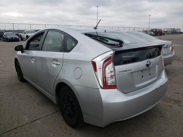 Photo 2 VIN: JTDKN3DU3D5614817 - TOYOTA PRIUS 