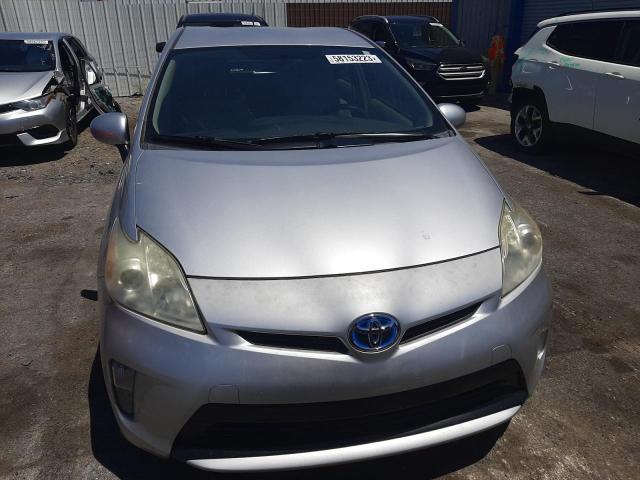 Photo 4 VIN: JTDKN3DU3D5637188 - TOYOTA PRIUS 