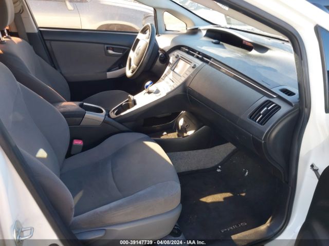 Photo 4 VIN: JTDKN3DU3D5663869 - TOYOTA PRIUS 