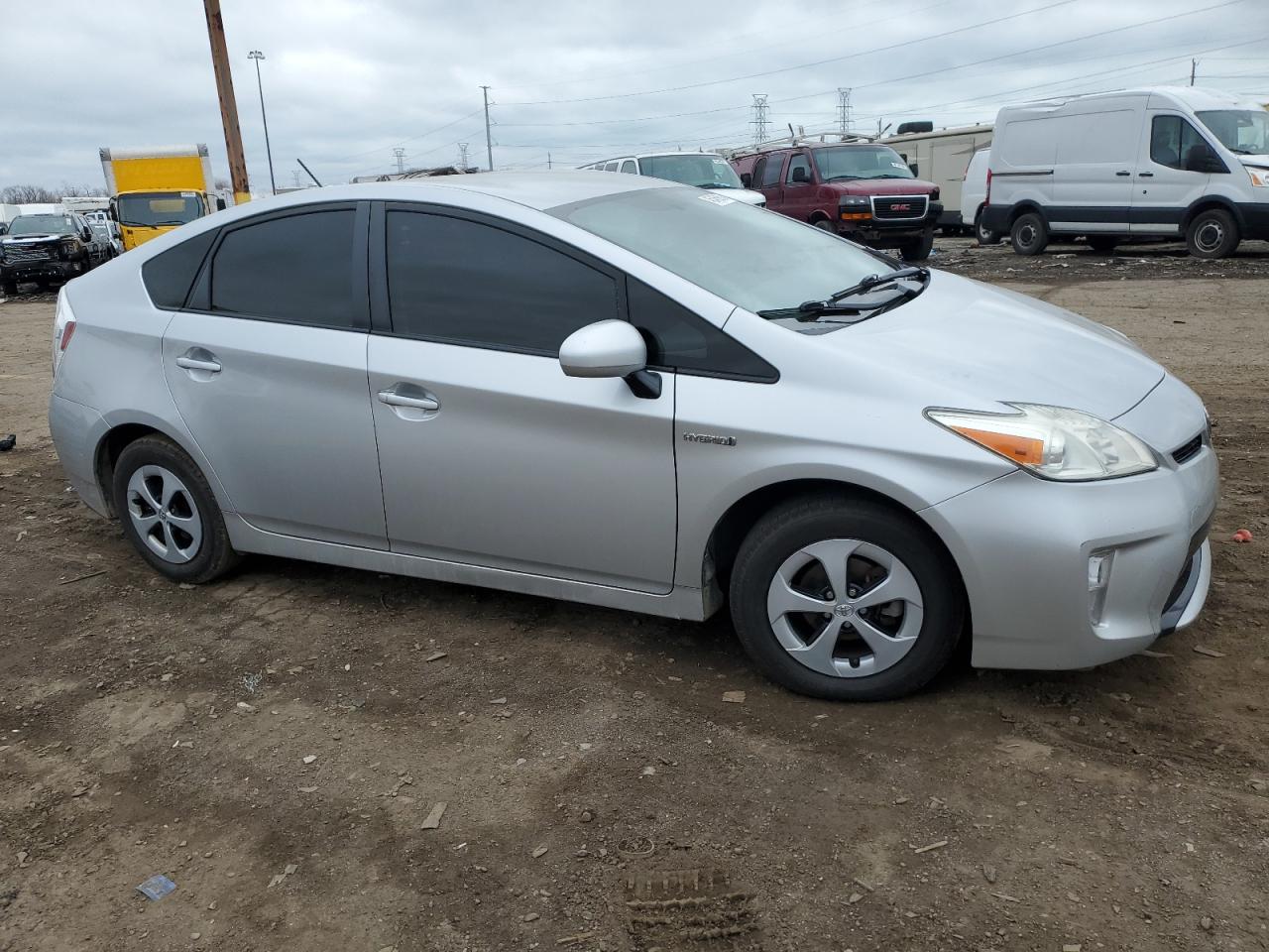 Photo 3 VIN: JTDKN3DU3D5681532 - TOYOTA PRIUS 