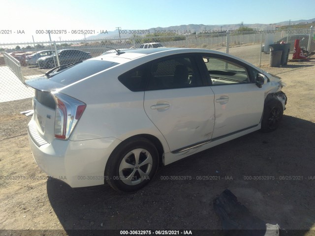 Photo 3 VIN: JTDKN3DU3D5692062 - TOYOTA PRIUS 