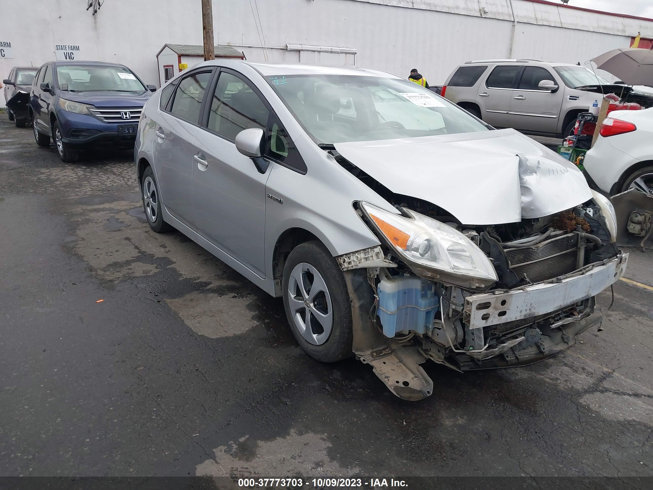 Photo 0 VIN: JTDKN3DU3E0373856 - TOYOTA PRIUS 