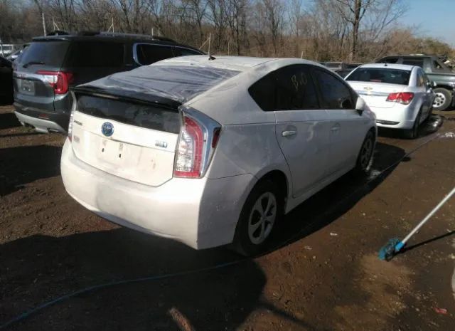 Photo 3 VIN: JTDKN3DU3E1786337 - TOYOTA PRIUS 