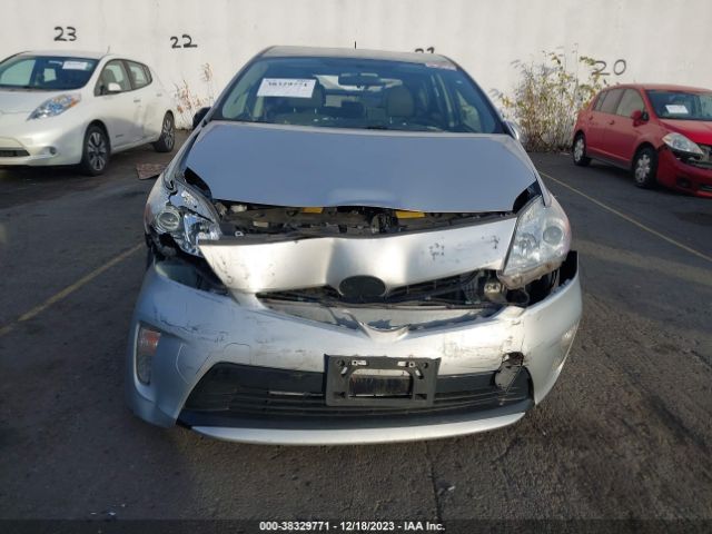 Photo 5 VIN: JTDKN3DU3E1786466 - TOYOTA PRIUS 