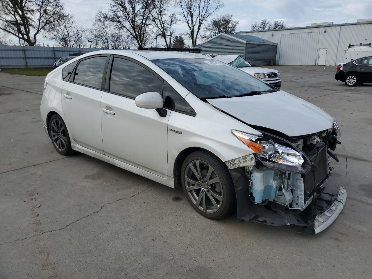 Photo 3 VIN: JTDKN3DU3F0402399 - TOYOTA PRIUS 