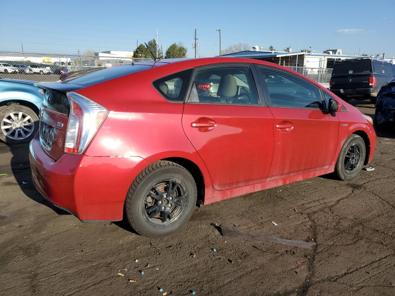 Photo 2 VIN: JTDKN3DU3F0439310 - TOYOTA PRIUS 