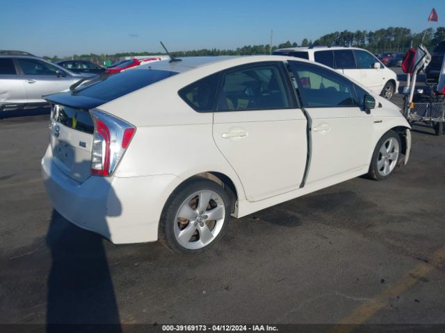 Photo 3 VIN: JTDKN3DU3F0456849 - TOYOTA PRIUS 