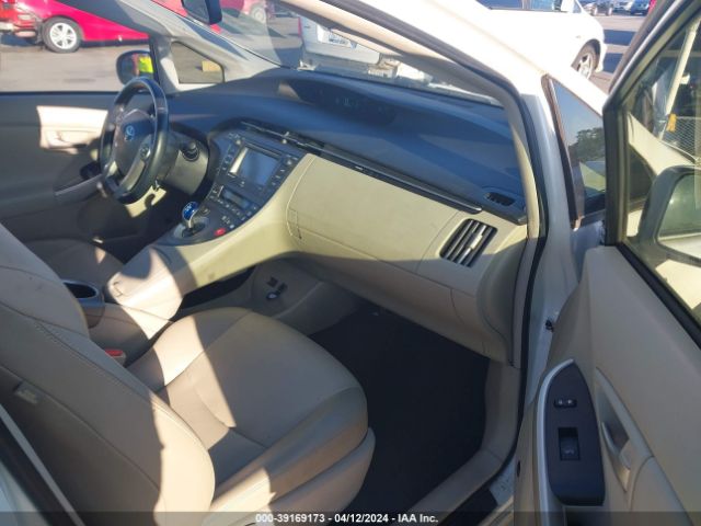 Photo 4 VIN: JTDKN3DU3F0456849 - TOYOTA PRIUS 