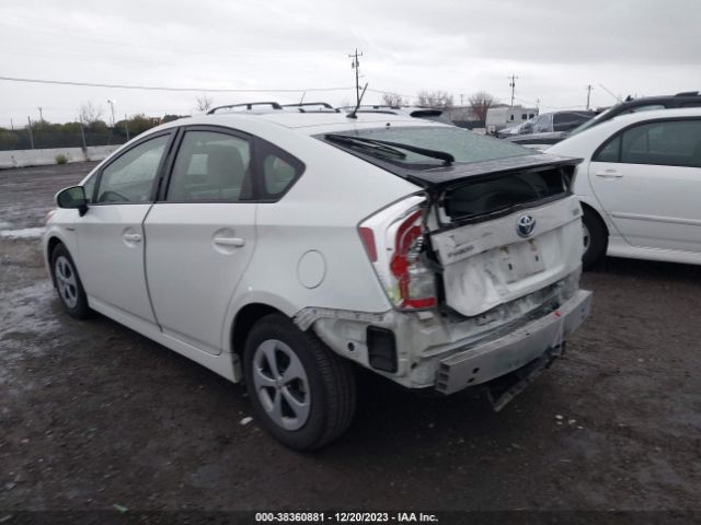 Photo 2 VIN: JTDKN3DU3F0463820 - TOYOTA PRIUS 