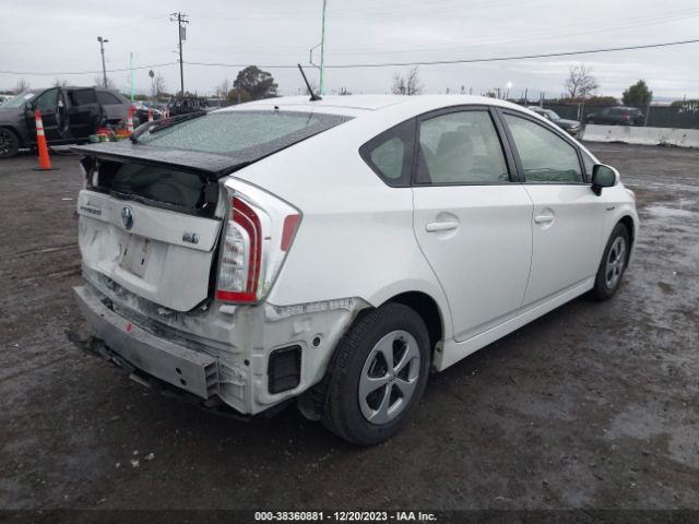 Photo 3 VIN: JTDKN3DU3F0463820 - TOYOTA PRIUS 