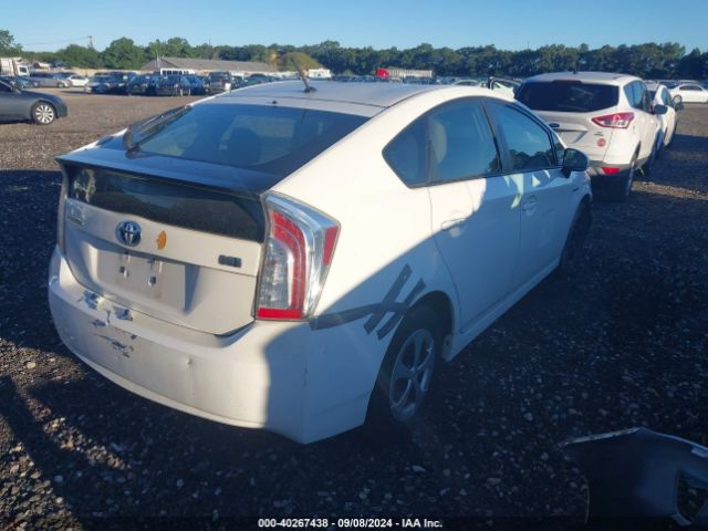 Photo 3 VIN: JTDKN3DU3F1945164 - TOYOTA PRIUS 