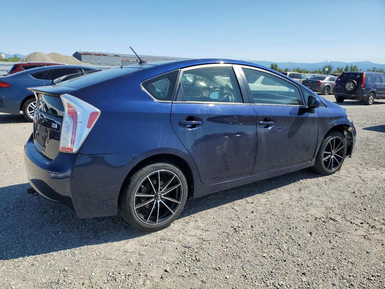 Photo 2 VIN: JTDKN3DU3F1956794 - TOYOTA PRIUS 