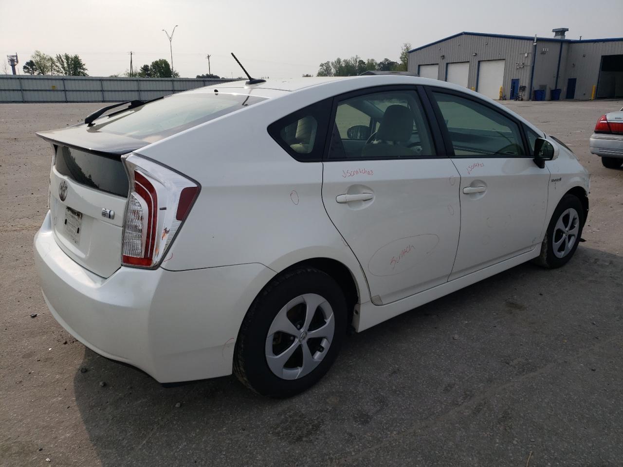 Photo 2 VIN: JTDKN3DU3F1962787 - TOYOTA PRIUS 