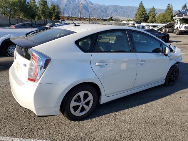 Photo 2 VIN: JTDKN3DU3F1986605 - TOYOTA PRIUS 