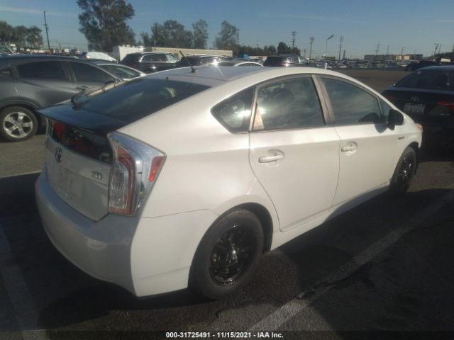 Photo 3 VIN: JTDKN3DU3F1992534 - TOYOTA PRIUS 