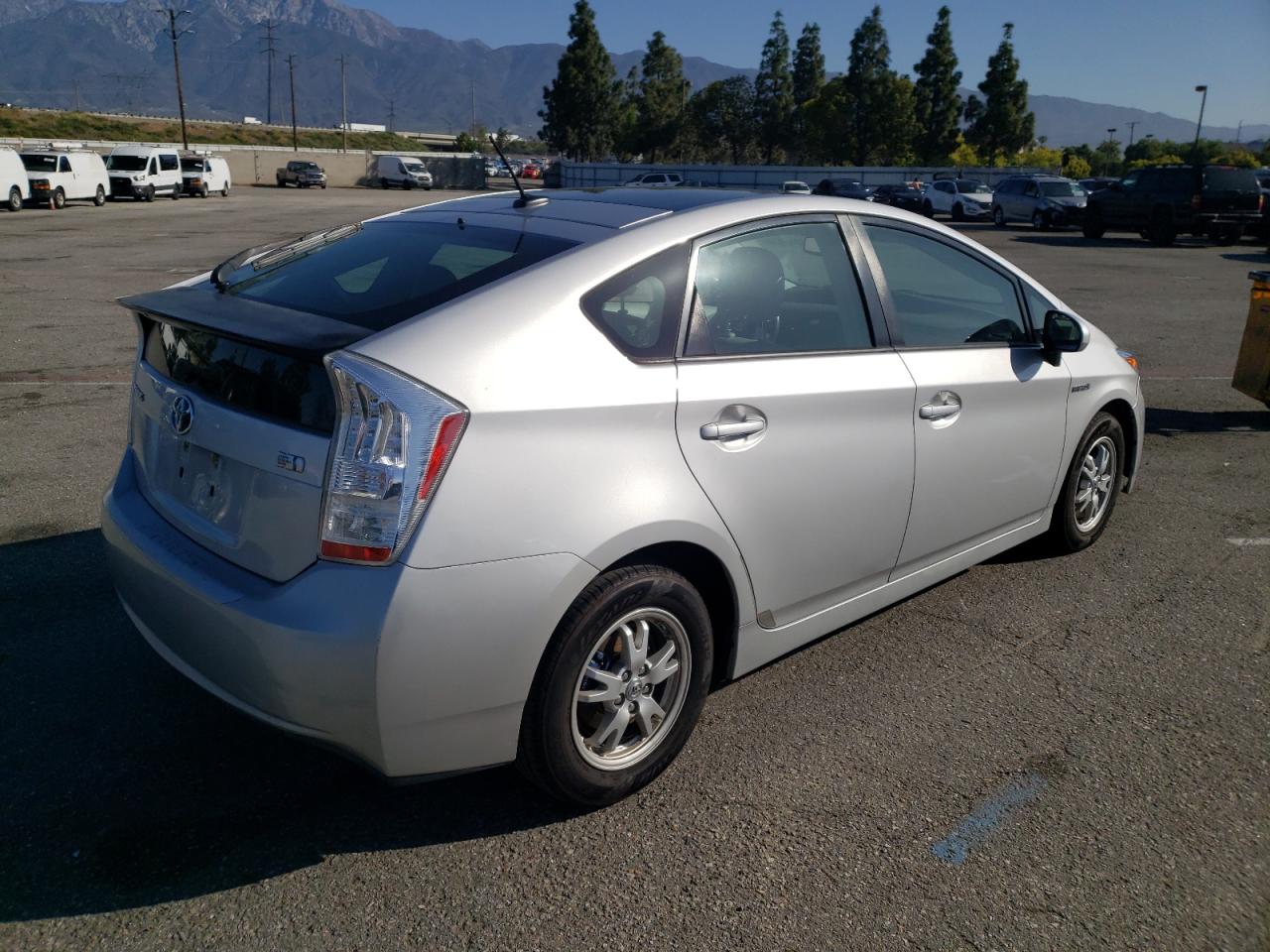 Photo 2 VIN: JTDKN3DU4A0084107 - TOYOTA PRIUS 