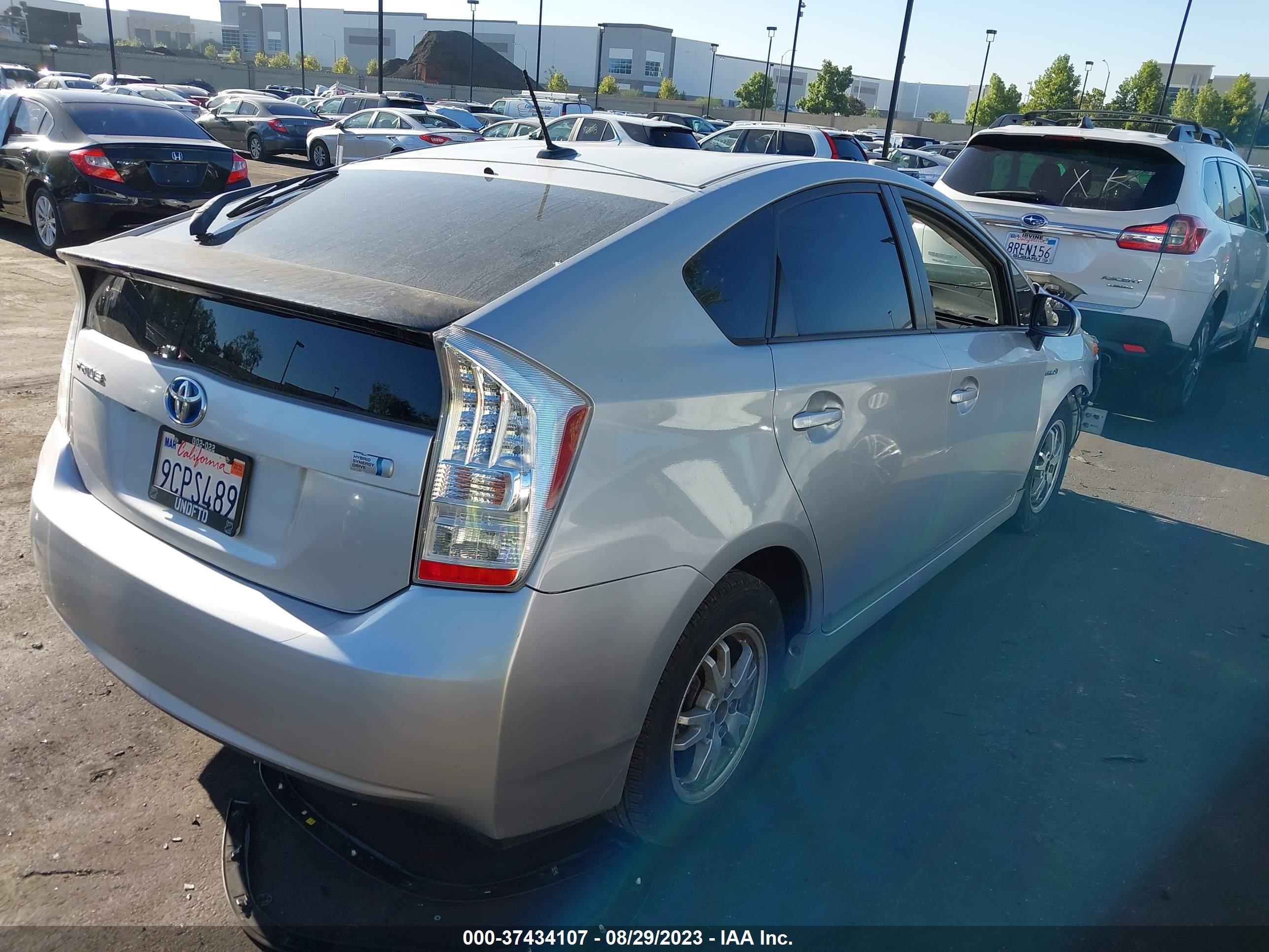 Photo 3 VIN: JTDKN3DU4A0087248 - TOYOTA PRIUS 