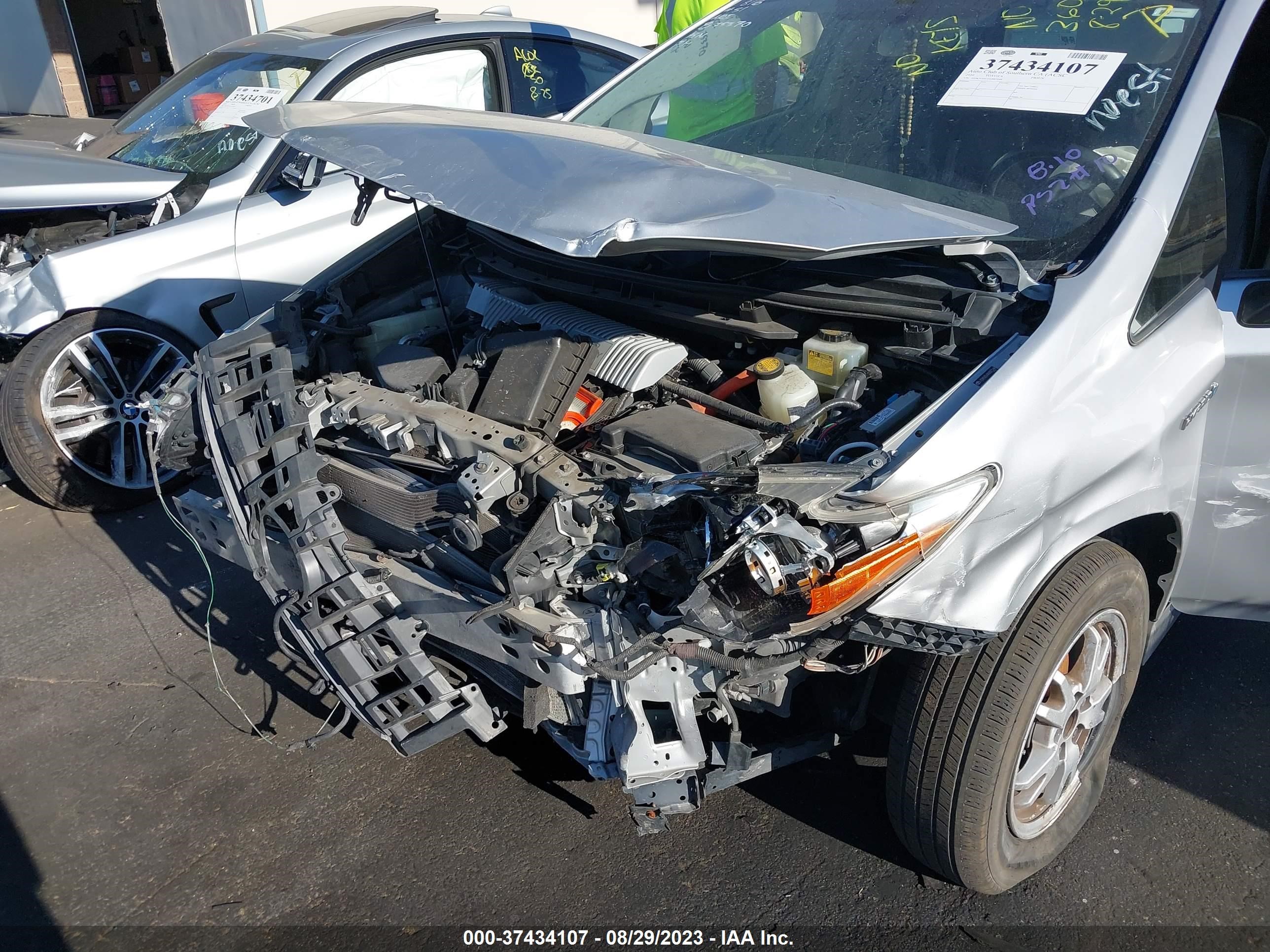 Photo 5 VIN: JTDKN3DU4A0087248 - TOYOTA PRIUS 