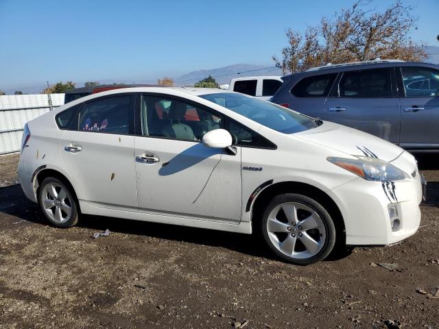 Photo 3 VIN: JTDKN3DU4A5001357 - TOYOTA PRIUS 