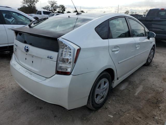 Photo 2 VIN: JTDKN3DU4B0282798 - TOYOTA PRIUS 