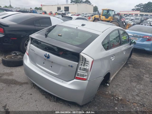 Photo 3 VIN: JTDKN3DU4B0311944 - TOYOTA PRIUS 