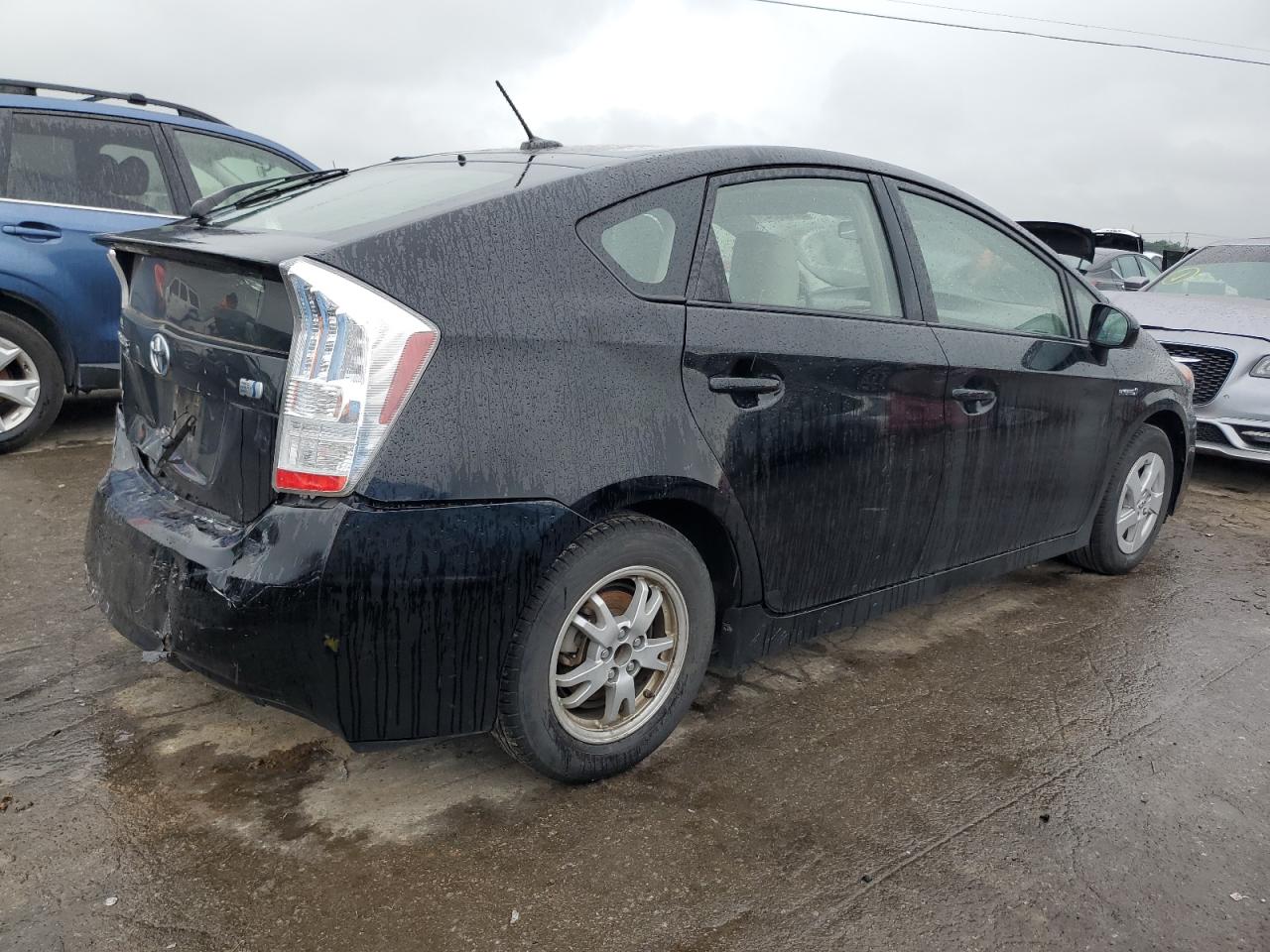 Photo 2 VIN: JTDKN3DU4B1386265 - TOYOTA PRIUS 