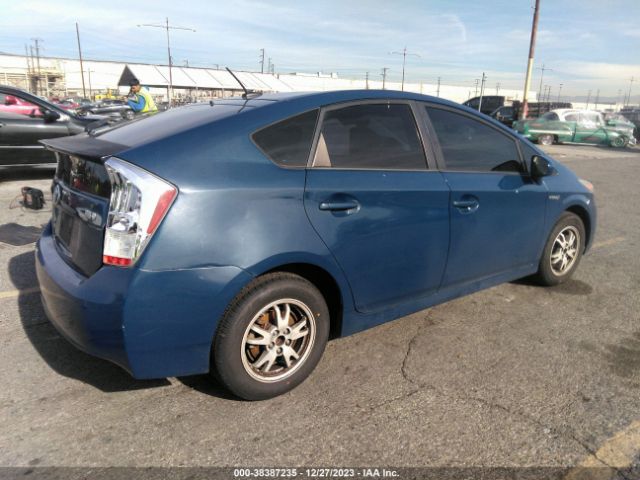 Photo 3 VIN: JTDKN3DU4B1457819 - TOYOTA PRIUS 