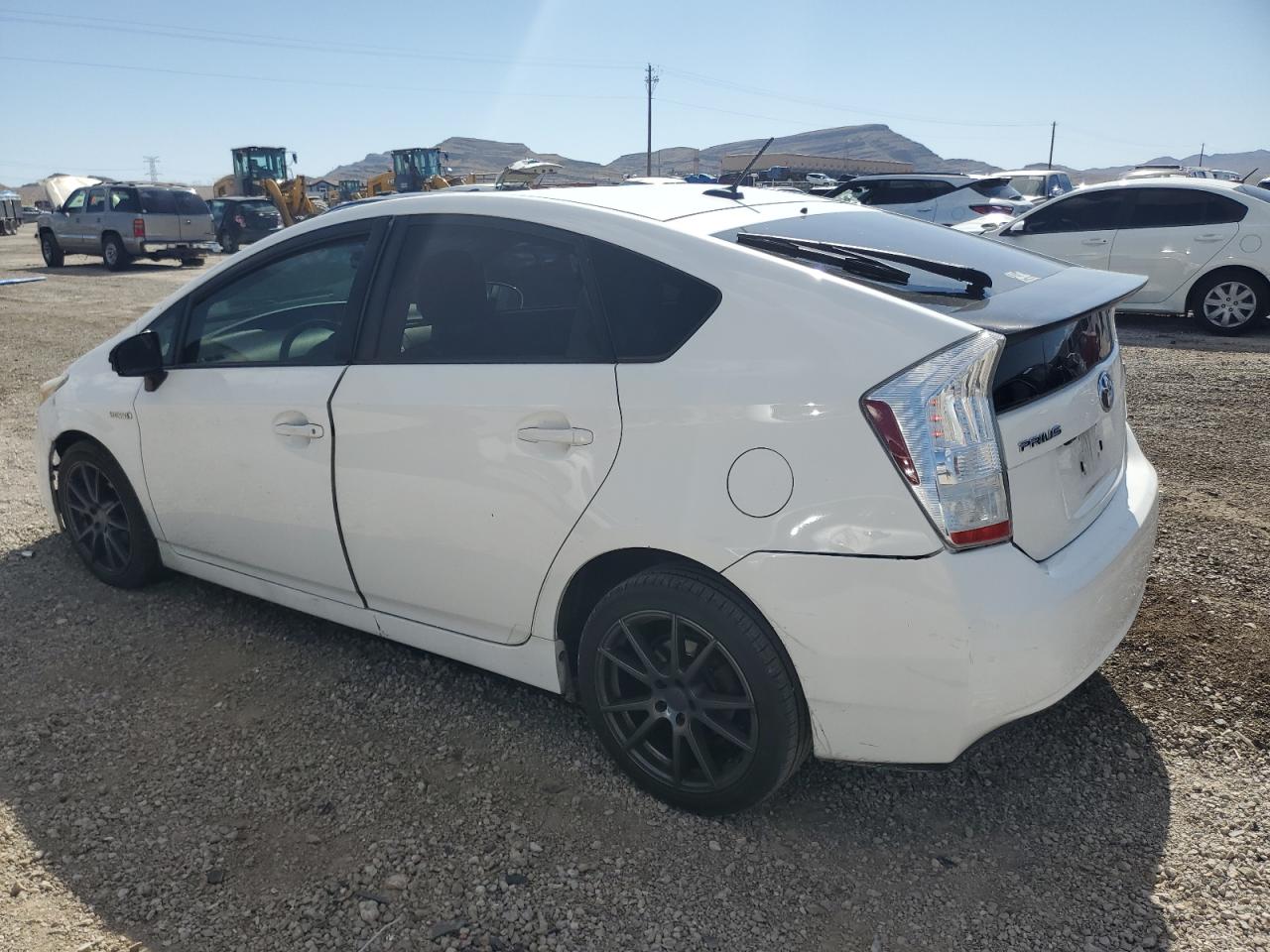 Photo 1 VIN: JTDKN3DU4B5339634 - TOYOTA PRIUS 