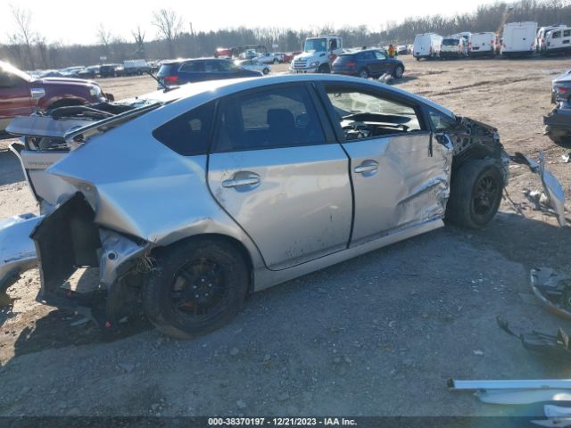 Photo 3 VIN: JTDKN3DU4C1482401 - TOYOTA PRIUS 