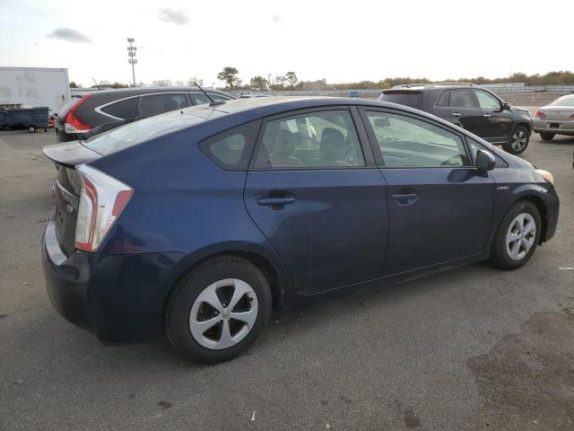 Photo 2 VIN: JTDKN3DU4C1522637 - TOYOTA PRIUS 