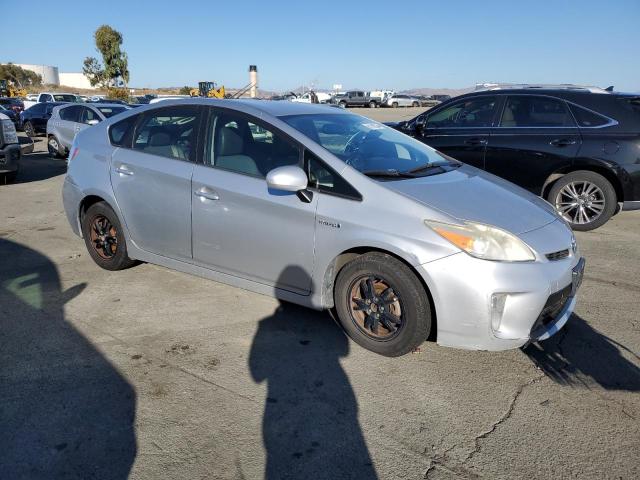 Photo 3 VIN: JTDKN3DU4C5386227 - TOYOTA PRIUS 