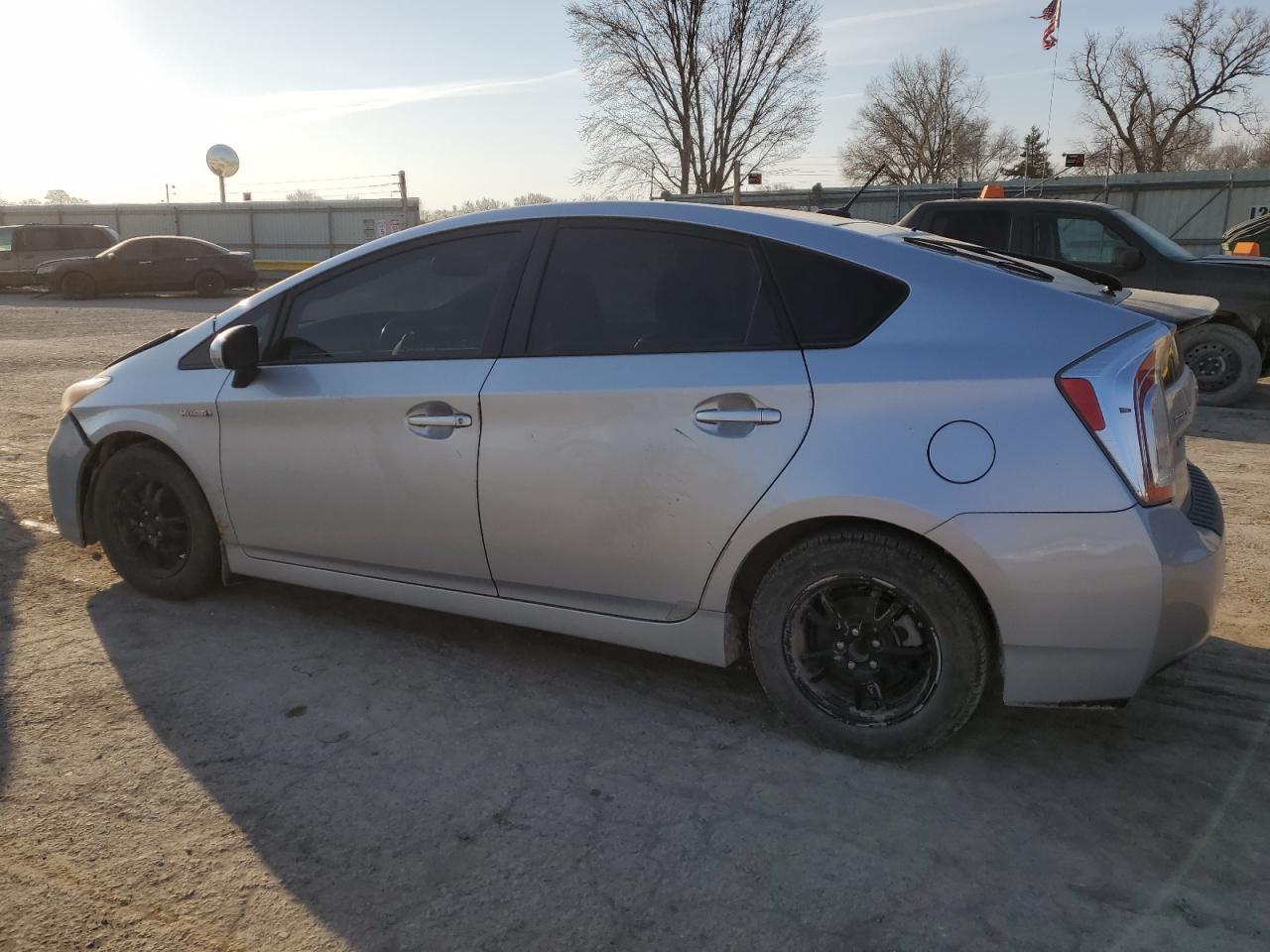 Photo 1 VIN: JTDKN3DU4C5393002 - TOYOTA PRIUS 