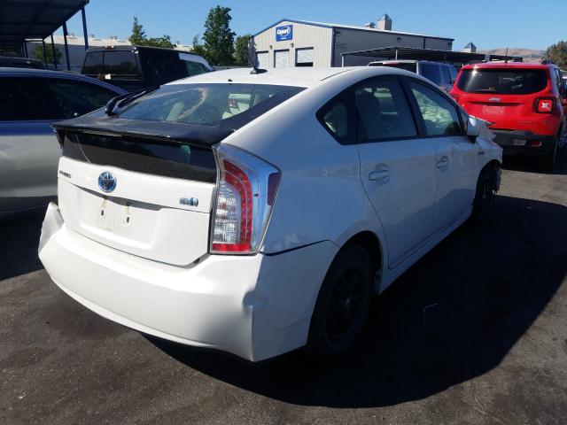 Photo 3 VIN: JTDKN3DU4C5399348 - TOYOTA PRIUS 