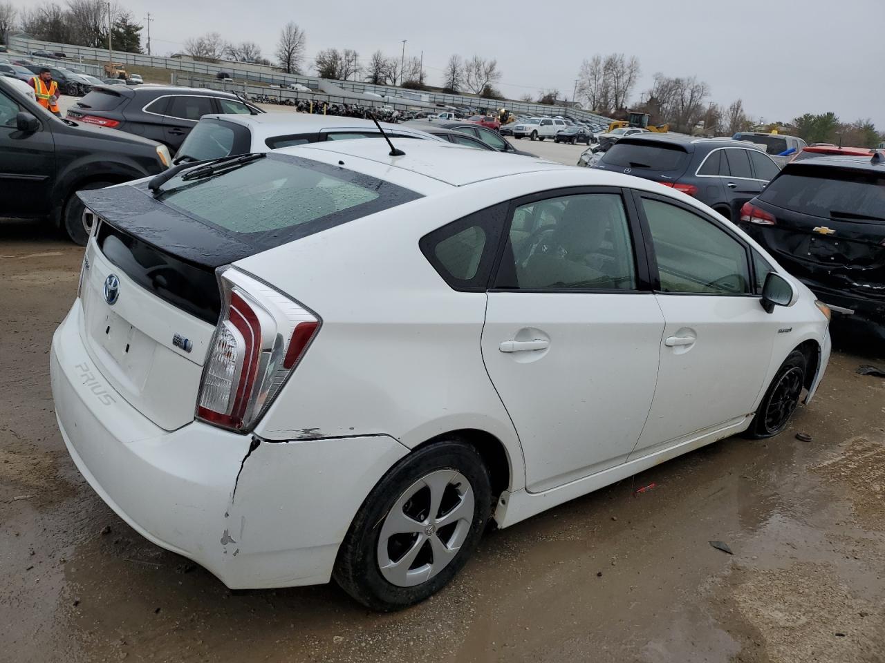 Photo 2 VIN: JTDKN3DU4C5480883 - TOYOTA PRIUS 