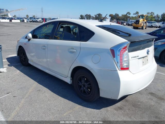 Photo 2 VIN: JTDKN3DU4D5555230 - TOYOTA PRIUS 