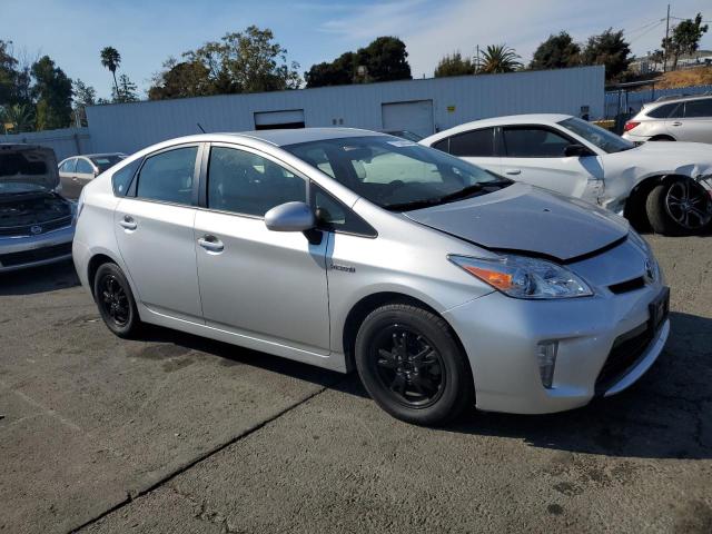 Photo 3 VIN: JTDKN3DU4D5559195 - TOYOTA PRIUS 