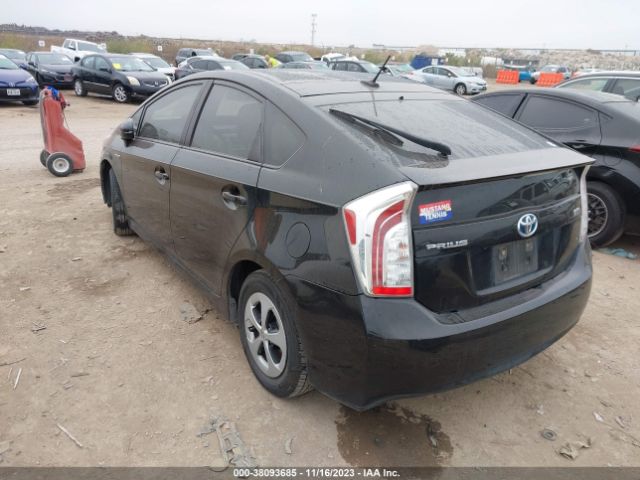 Photo 2 VIN: JTDKN3DU4D5646093 - TOYOTA PRIUS 