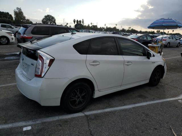 Photo 2 VIN: JTDKN3DU4D5668286 - TOYOTA PRIUS 