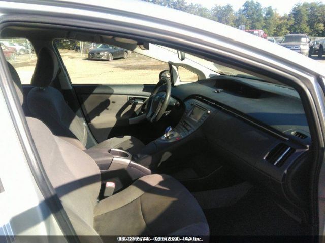 Photo 4 VIN: JTDKN3DU4D5694967 - TOYOTA PRIUS 