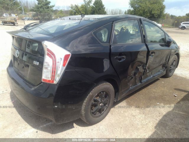 Photo 3 VIN: JTDKN3DU4E1738958 - TOYOTA PRIUS 