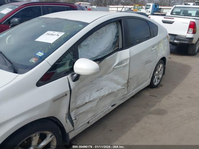 Photo 5 VIN: JTDKN3DU4E1766808 - TOYOTA PRIUS 