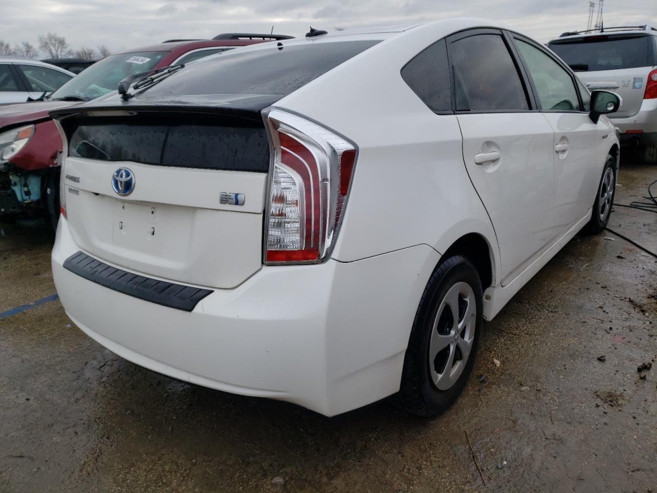 Photo 2 VIN: JTDKN3DU4E1770311 - TOYOTA PRIUS 