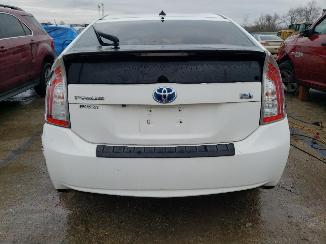 Photo 5 VIN: JTDKN3DU4E1770311 - TOYOTA PRIUS 