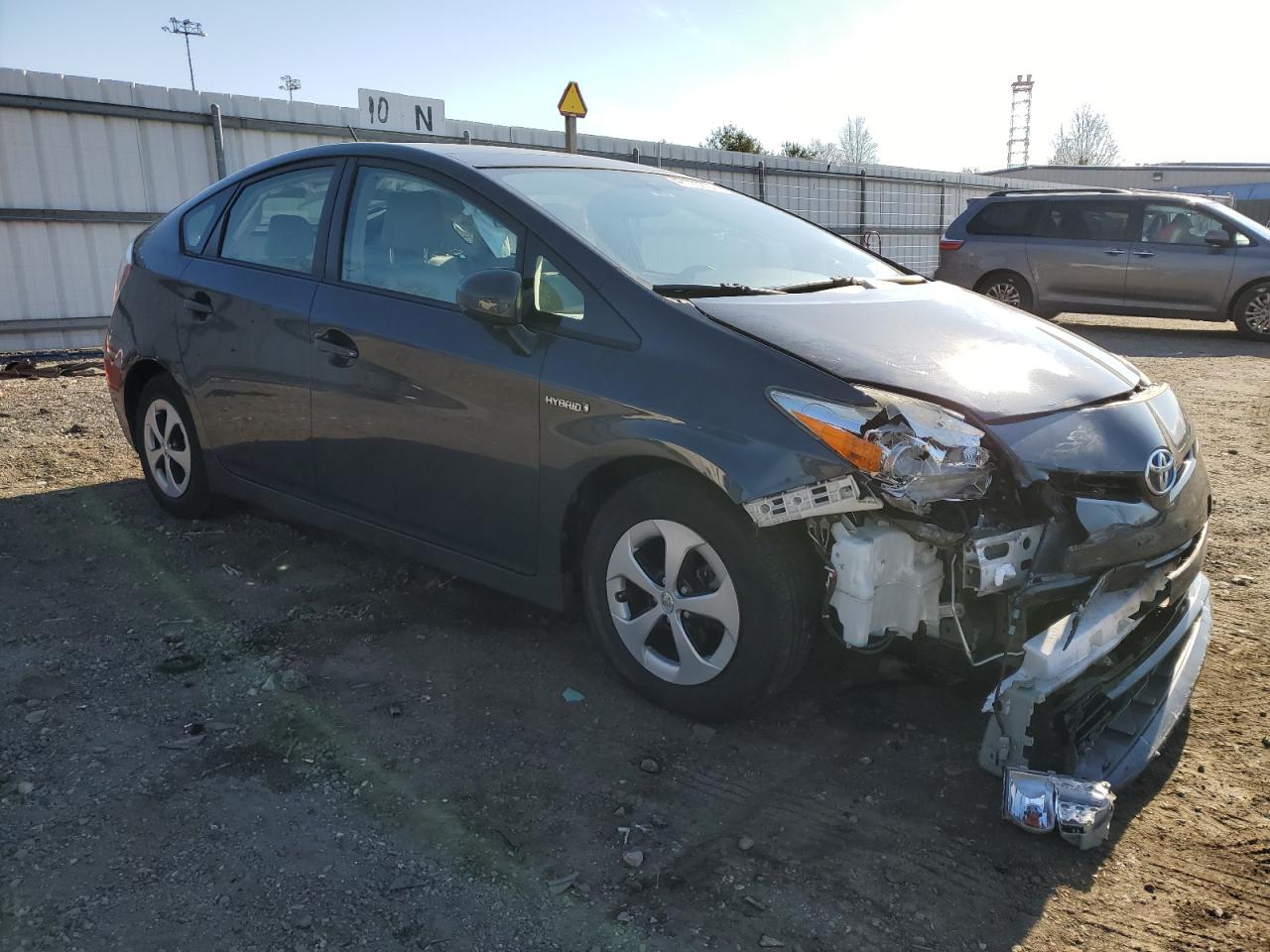 Photo 3 VIN: JTDKN3DU4E1792065 - TOYOTA PRIUS 