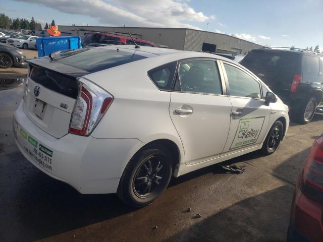 Photo 2 VIN: JTDKN3DU4E1813626 - TOYOTA PRIUS 