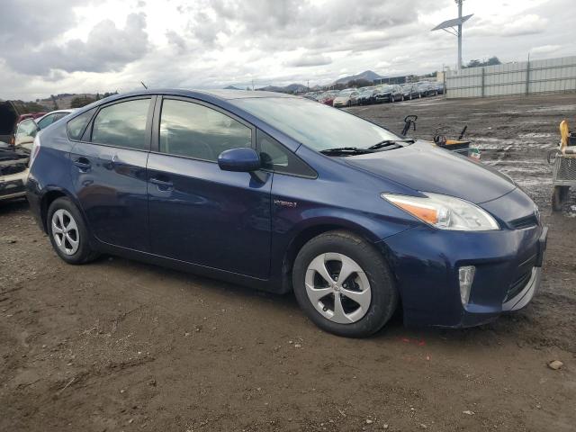 Photo 3 VIN: JTDKN3DU4E1819930 - TOYOTA PRIUS 